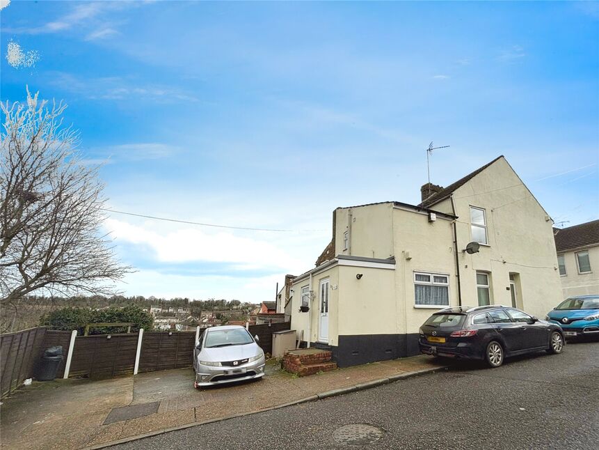 Main image of 1 bedroom  Flat for sale, Waghorn Street, Chatham, Kent, ME4