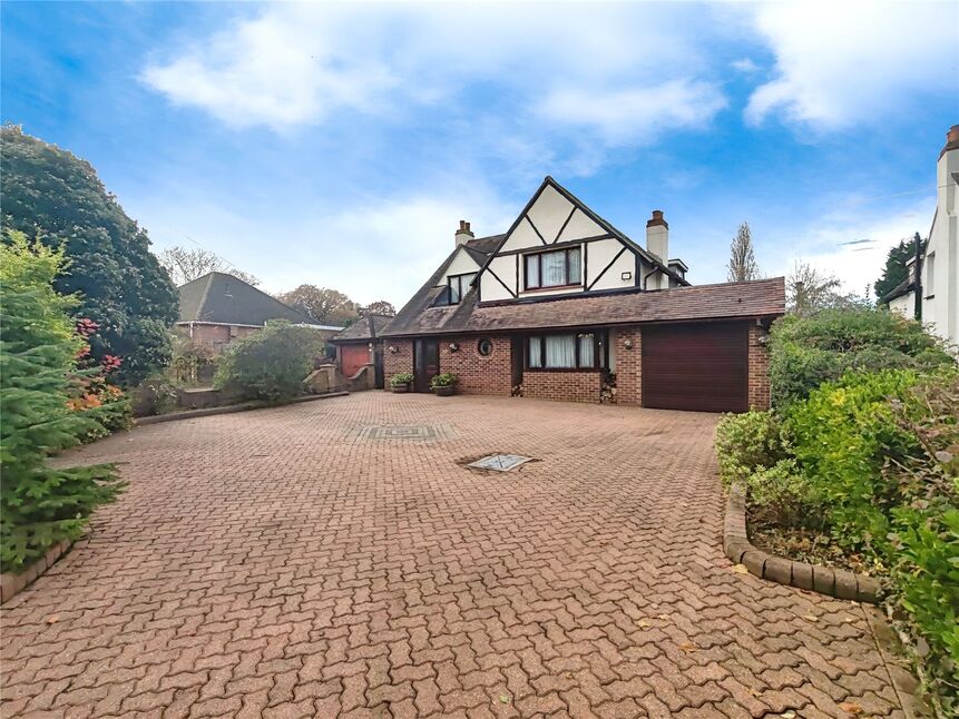 Main image of 4 bedroom Detached House for sale, Maidstone Road, Chatham, Kent, ME4