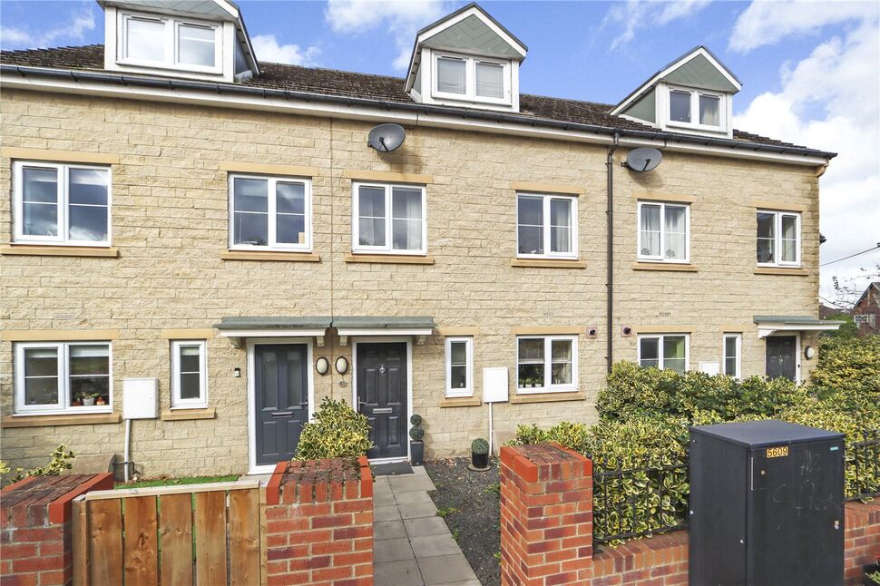 Main image of 3 bedroom Mid Terrace House for sale, Ellen Crescent, Ryton, Tyne and Wear, NE40