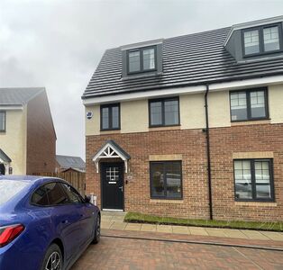 Wagtail Gardens, 3 bedroom Semi Detached House for sale, £235,000