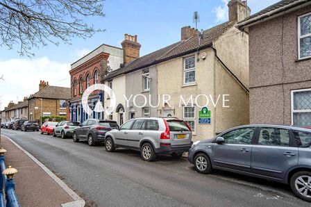 2 bedroom Mid Terrace House to rent