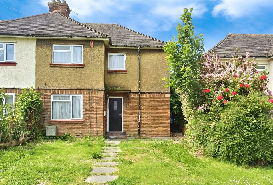 Main image of 3 bedroom Semi Detached House for sale, Cygnet Gardens, Northfleet, Kent, DA11