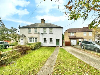 Carleton Place, 3 bedroom Semi Detached House for sale, £425,000