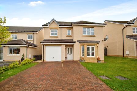 Kingsfield Drive, 4 bedroom Detached House for sale, £415,000