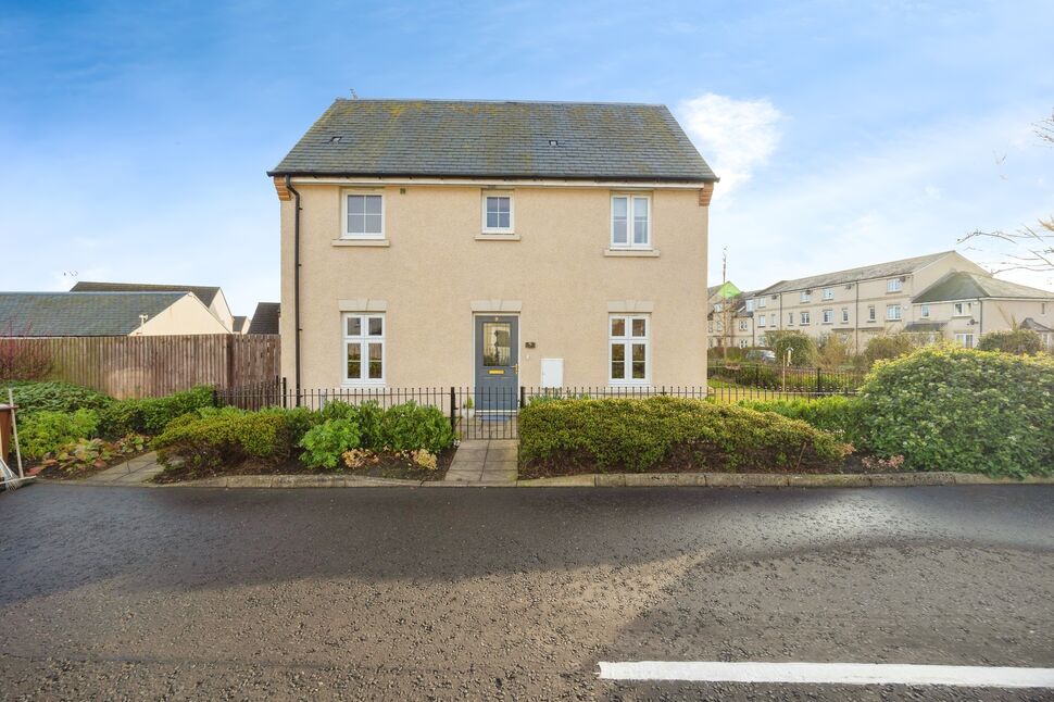 Main image of 3 bedroom End Terrace House for sale, Burnbrae Terrace, Bonnyrigg, Midlothian, EH19