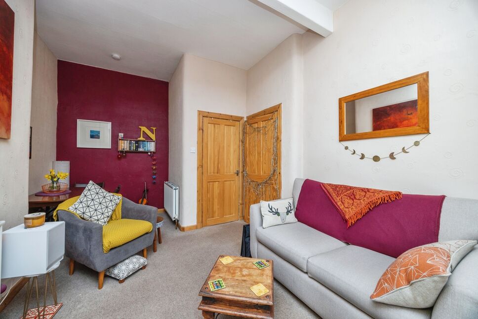 1 bedroom  Flat for sale