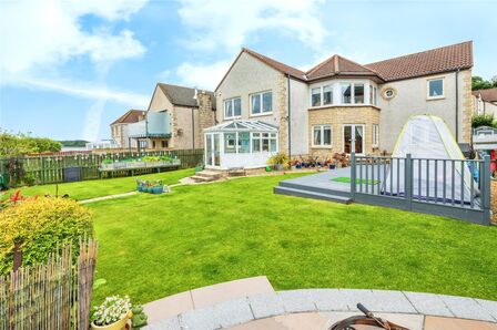 Lumsdaine Drive, 5 bedroom Detached House for sale, £685,000