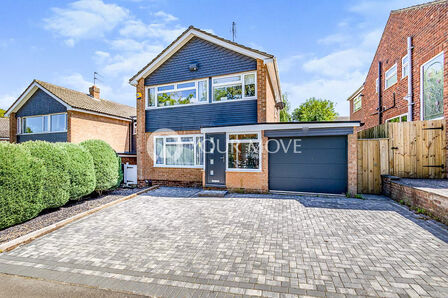 Barnes Road, 3 bedroom Detached House to rent, £1,200 pcm