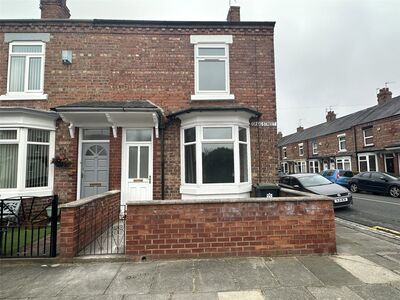 2 bedroom End Terrace House to rent