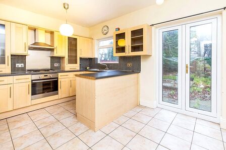 North Rise, 2 bedroom Semi Detached House for sale, £110,000