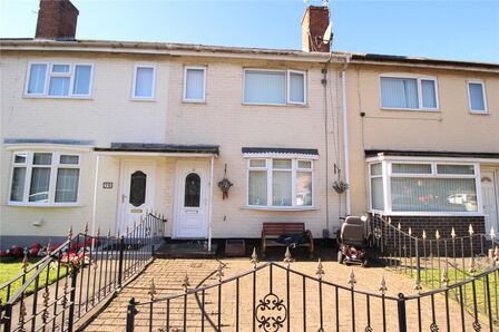 2 bedroom Mid Terrace House for sale