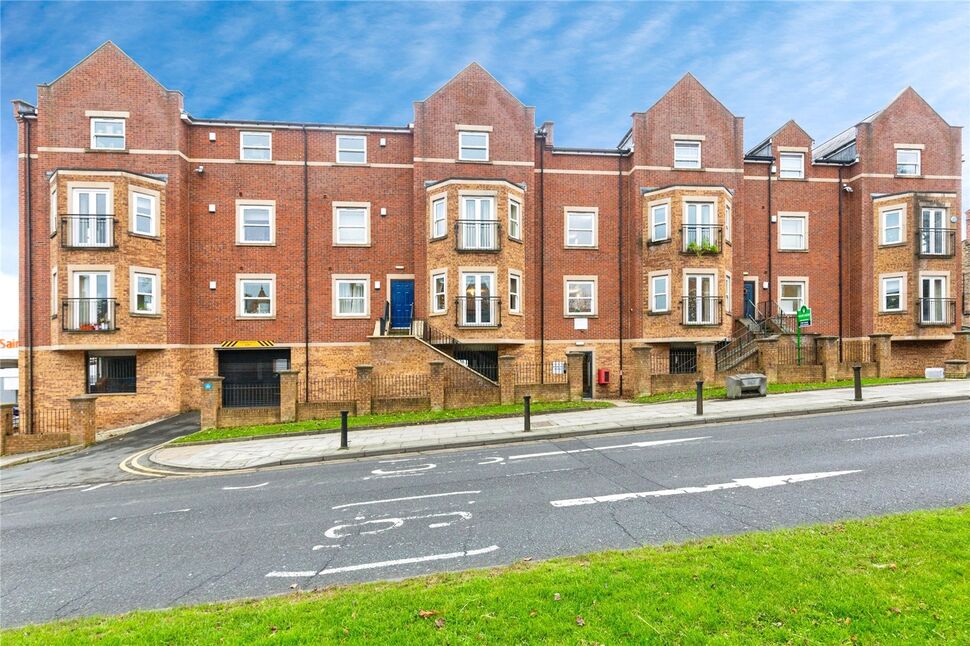 Main image of 2 bedroom  Flat for sale, Victoria Road, Darlington, DL1