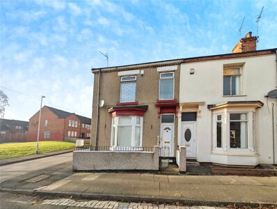 3 bedroom End Terrace House to rent