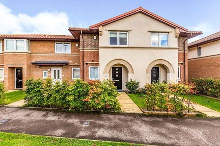 John Fowler Way, 2 bedroom Mid Terrace House for sale, £175,000