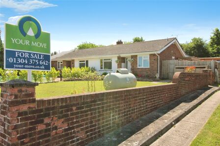 Downs Road, 2 bedroom Semi Detached Bungalow for sale, £325,000