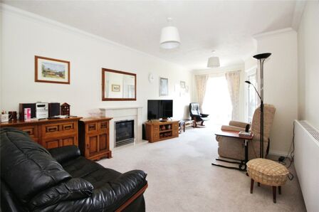 1 bedroom  Flat for sale