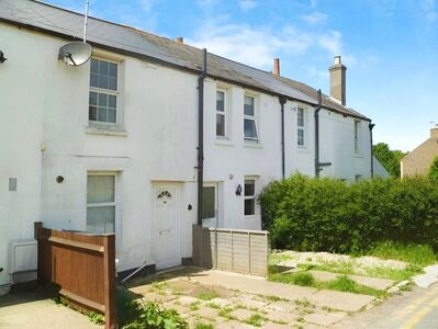 Mayers Road, 2 bedroom Mid Terrace House for sale, £215,000