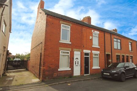 2 bedroom End Terrace House to rent