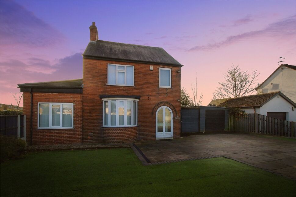 3 bedroom Detached House for sale