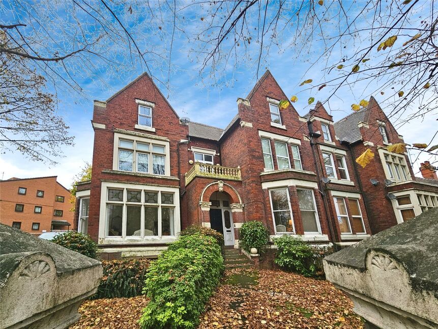 Main image of 2 bedroom  Flat for sale, Victorian Crescent, Town Moor, Doncaster, South Yorkshire, DN2