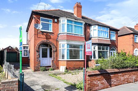 Armthorpe Road, 3 bedroom Semi Detached House to rent, £975 pcm