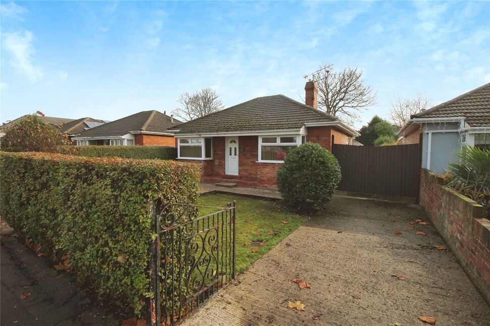 Main image of 3 bedroom Detached Bungalow for sale, Thorne Road, Wheatley Hills, Doncaster, South Yorkshire, DN2