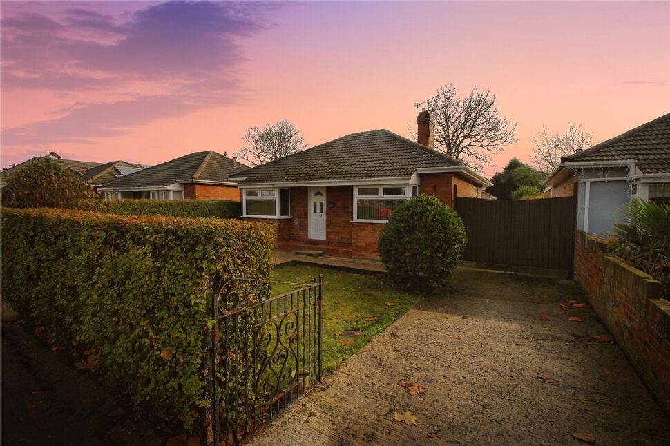 Main image of 3 bedroom Detached Bungalow for sale, Thorne Road, Wheatley Hills, Doncaster, South Yorkshire, DN2