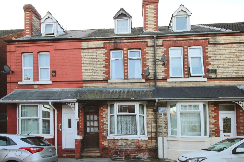 Main image of 2 bedroom Mid Terrace House for sale, Elmfield Road, Hyde Park, Doncaster, South Yorkshire, DN1