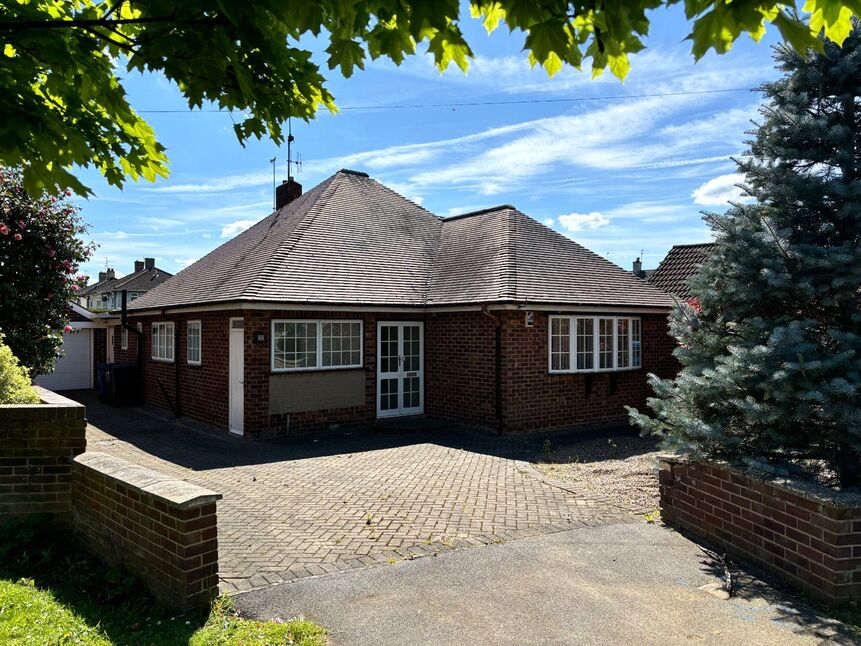 Main image of 2 bedroom Detached Bungalow for sale, Nutwell Lane, Armthorpe, South Yorkshire, DN3