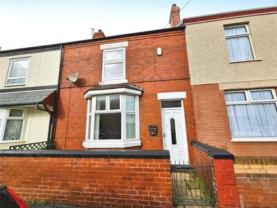 Trafalgar Street, 2 bedroom Mid Terrace House for sale, £80,000