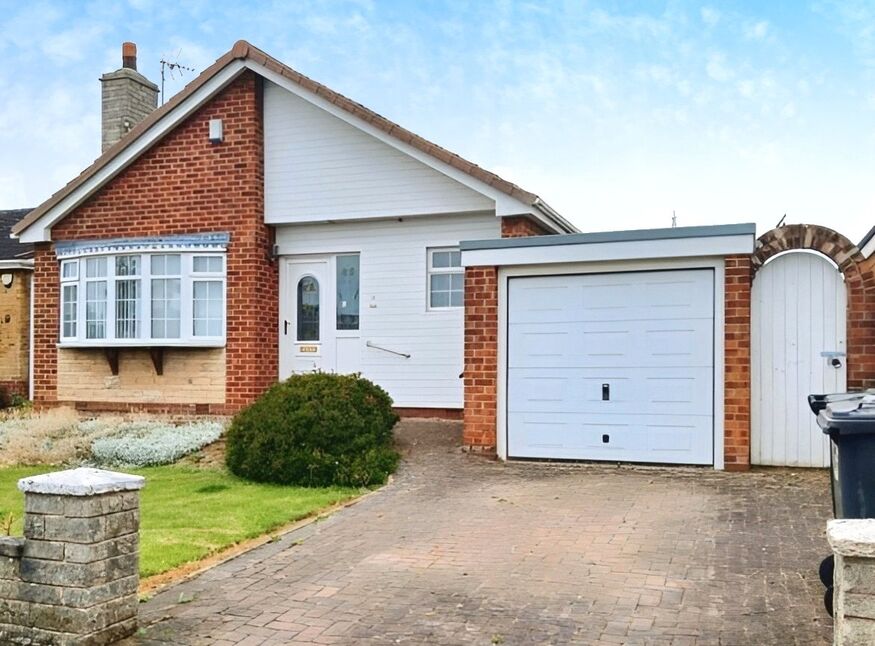 Main image of 2 bedroom Detached Bungalow for sale, Waltham Drive, Skellow, South Yorkshire, DN6