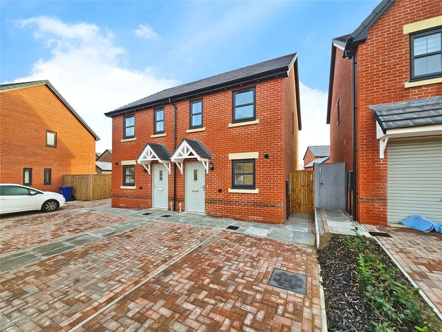 Main image of 2 bedroom Semi Detached House for sale, Haydn Griffiths Way, Armthorpe, South Yorkshire, DN3