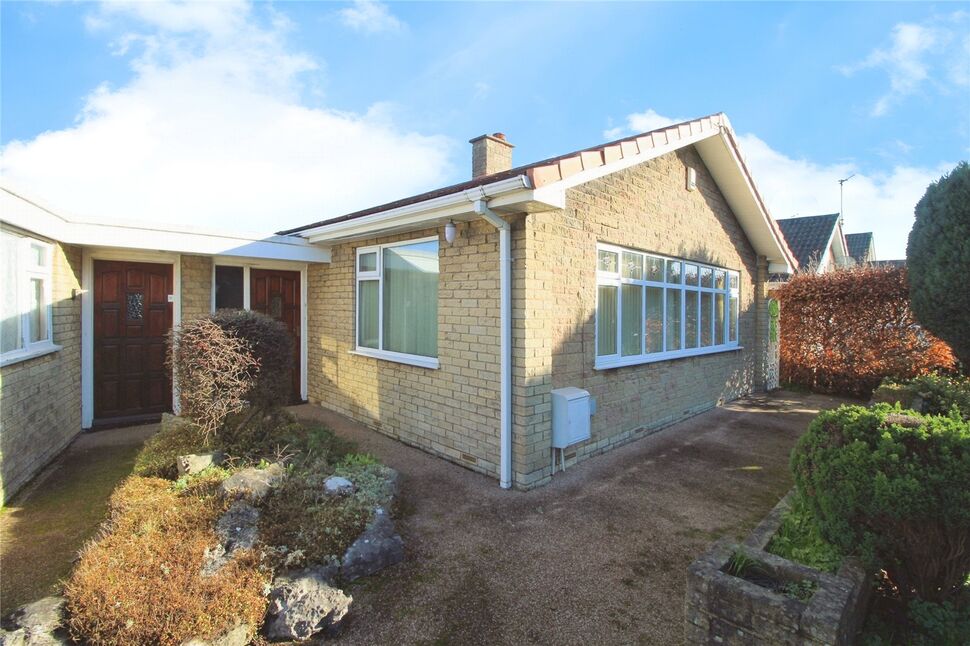 Main image of 2 bedroom Detached Bungalow for sale, Ivanhoe Way, Sprotbrough, Doncaster, South Yorkshire, DN5