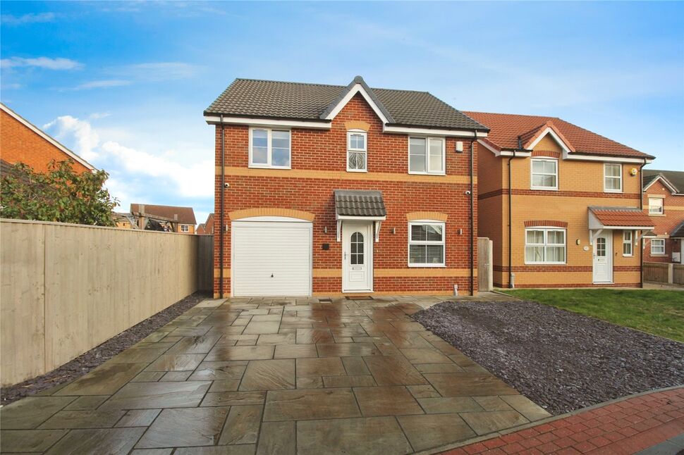 Main image of 4 bedroom Detached House for sale, Middlefield Close, Dunscroft, South Yorkshire, DN7