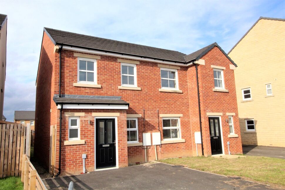 Main image of 2 bedroom Semi Detached House to rent, Briars Lane, Stainforth, South Yorkshire, DN7