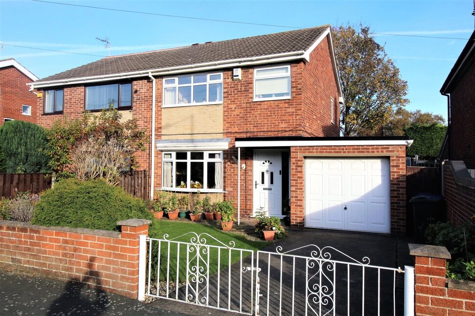 Main image of 3 bedroom Semi Detached House for sale, Darrington Drive, Warmsworth, South Yorkshire, DN4