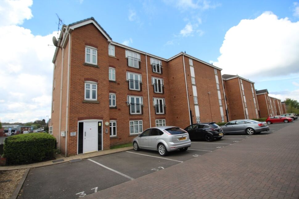 Main image of 1 bedroom  Flat to rent, Bonneville Close, Tipton, West Midlands, DY4