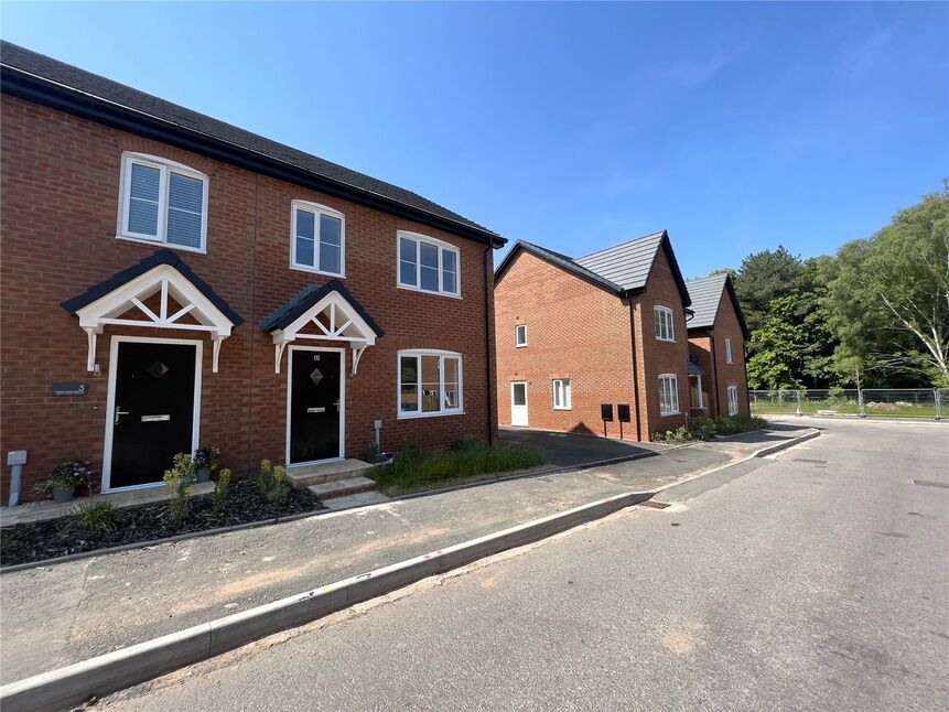 Main image of 3 bedroom Semi Detached House to rent, Red Oak Drive, Cookley, Worcestershire, DY10