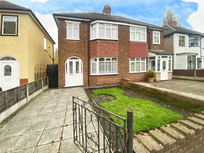 Davis Avenue, 3 bedroom Semi Detached House for sale, £125,000