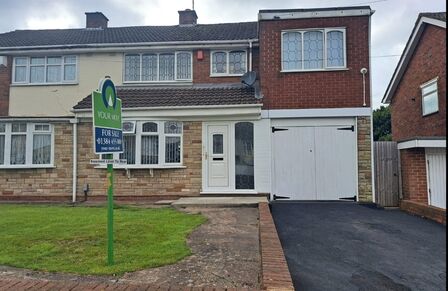 4 bedroom Semi Detached House for sale