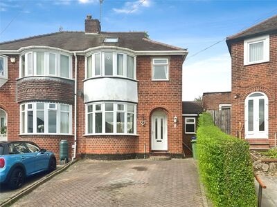 4 bedroom Semi Detached House for sale