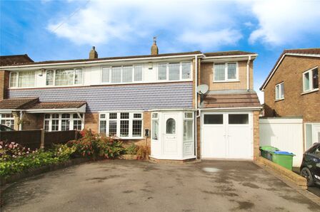 5 bedroom Semi Detached House for sale