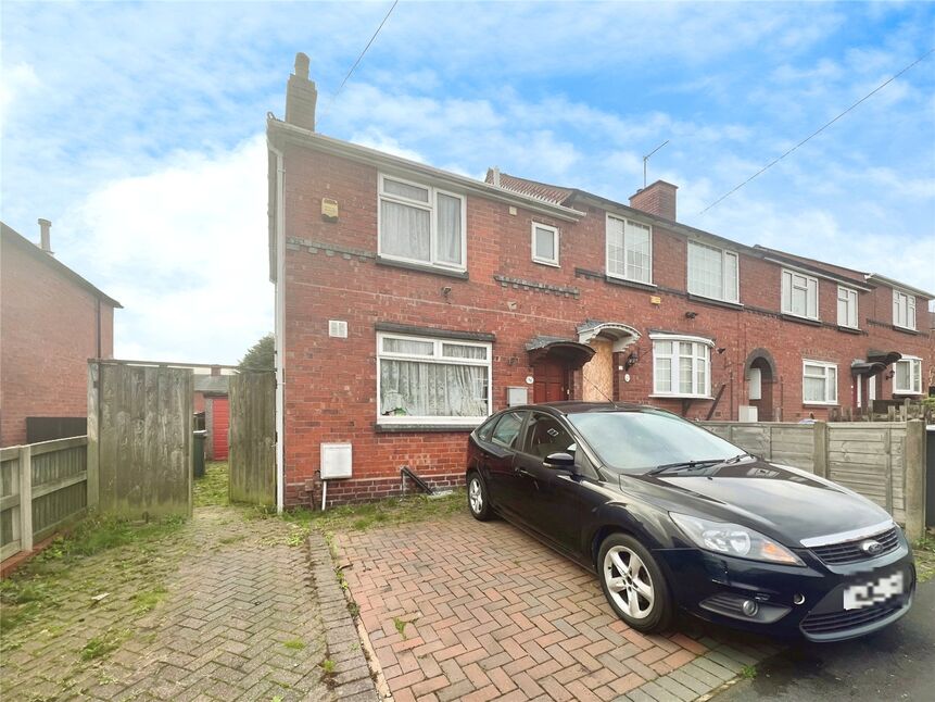 Main image of 2 bedroom End Terrace House for sale, Hollydale Road, Rowley Regis, West Midlands, B65