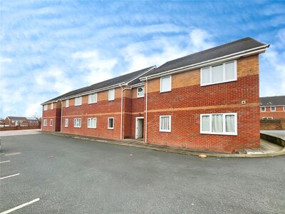 Dudley Road East, 2 bedroom  Flat to rent, £800 pcm