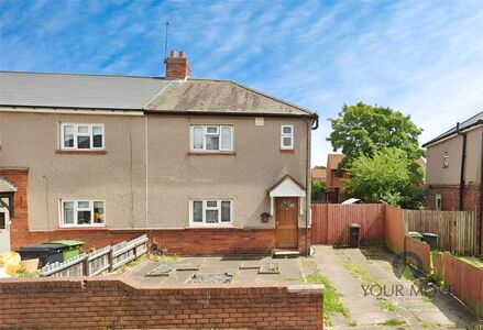 Norton Crescent, 3 bedroom Semi Detached House to rent, £1,050 pcm