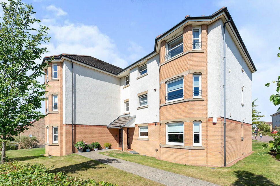 Main image of 2 bedroom  Flat to rent, Fieldfare View, Dunfermline, KY11