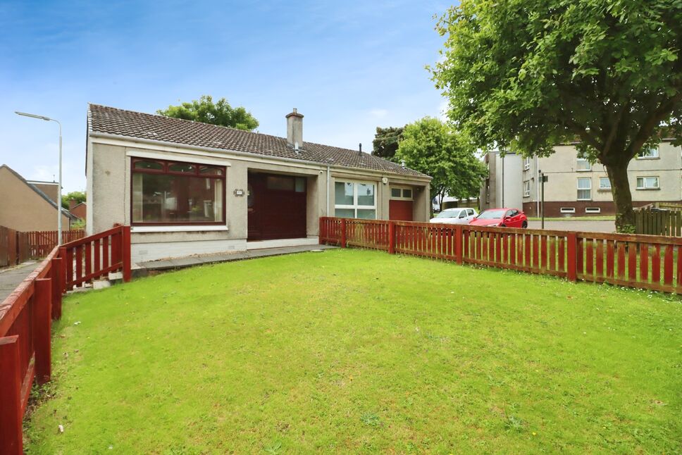 1 bedroom Semi Detached Bungalow for sale