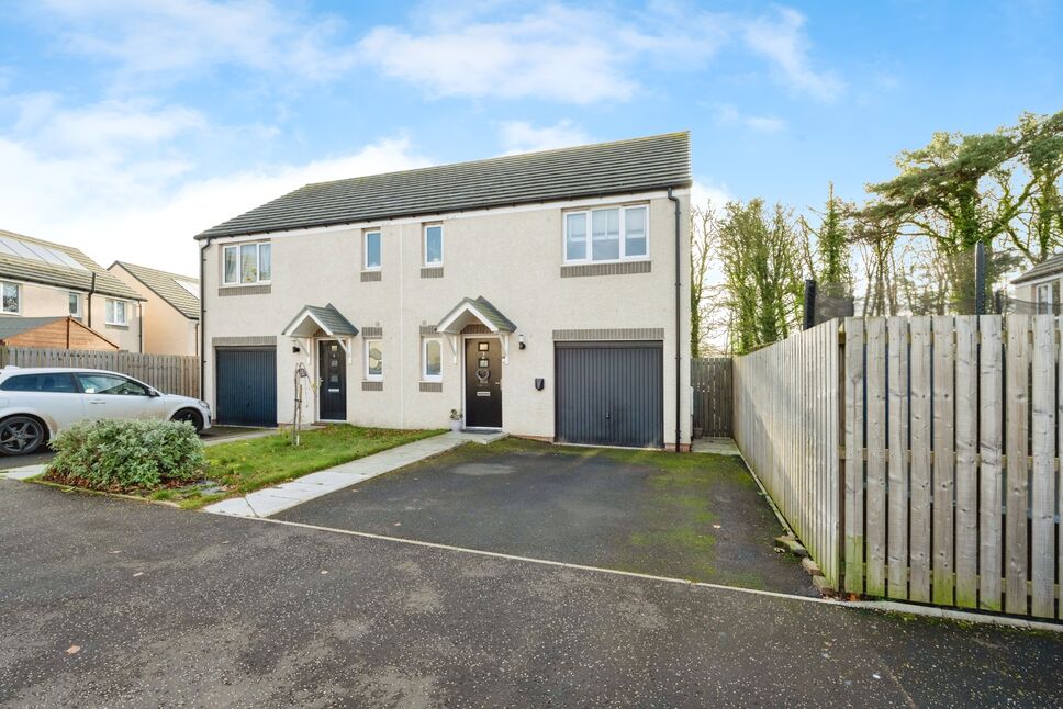 Main image of 3 bedroom Semi Detached House for sale, Bridge Lane, Guardbridge, Fife, KY16