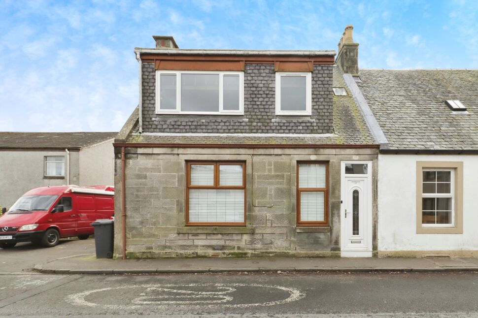 Main image of 3 bedroom  Flat for sale, Golfdrum Street, Dunfermline, KY12