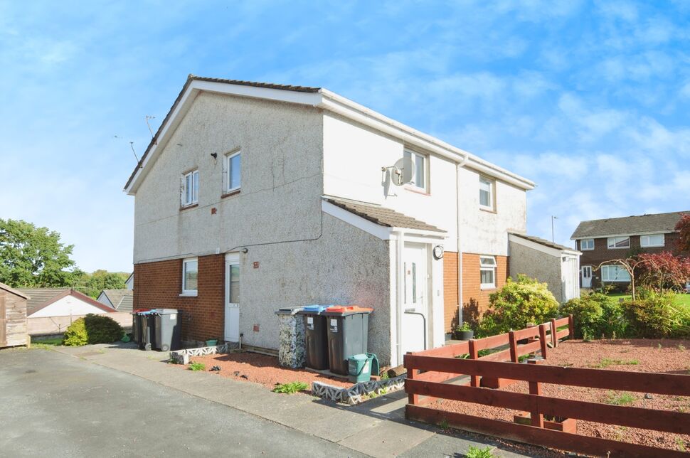 Main image of 1 bedroom  Flat for sale, Mosspark Avenue, Dumfries, Dumfries and Galloway, DG1